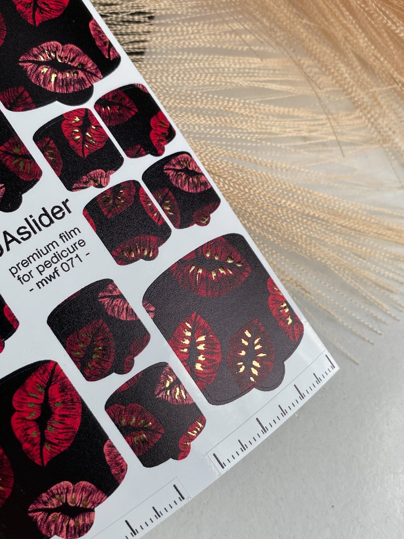 MWF-071 Pedicure Nail Wrap Films - Gold Foil – Full Toe Nail Art for Easy Pedicure - Image 2