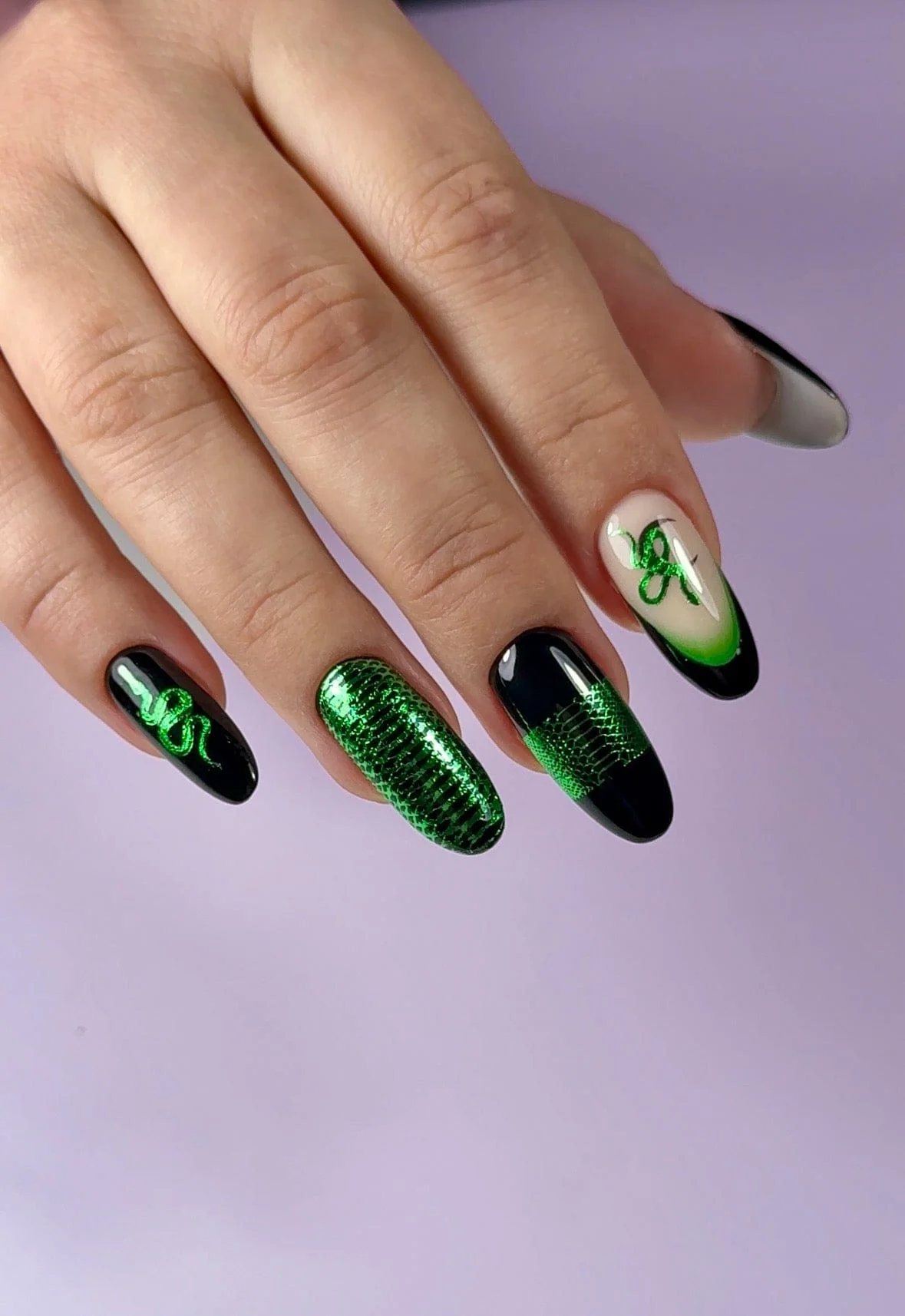 NF-51 / Nail Decal Green FOIL Snake Skin, Snake Print, Snakes - Image 5