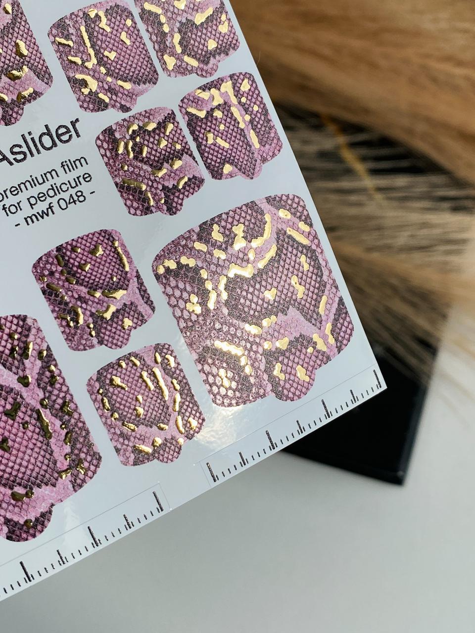 MWF-048 Pedicure Nail Wrap Films - Gold Foil – Full Toe Nail Art for Easy Pedicure - Image 3